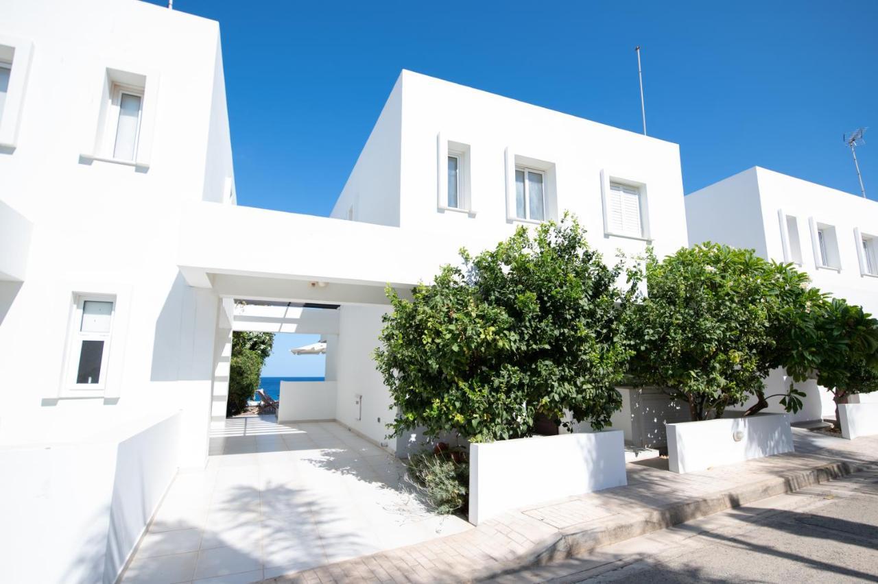 Jasmine Sea Front Villa Protaras Exterior photo